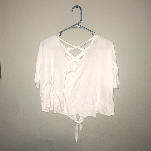 Crop top - Picture 2 of 3